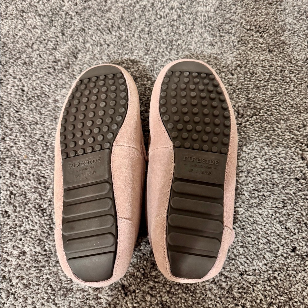 Women's Fireside by Dearfoams Mel Genuine Shearling Moccasin - Picture 4 of 6